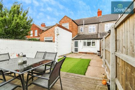 2 bedroom Terraced House for sale in Lister Street, Grimsby, DN31