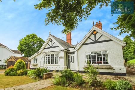 5 bedroom Bungalow for sale in Waltham Road, Brigsley, DN37