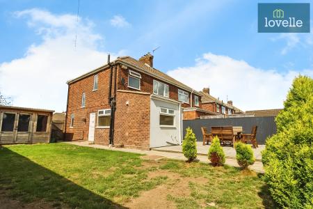 3 bedroom Semi-detached house for sale in Westward Ho, Grimsby, DN34