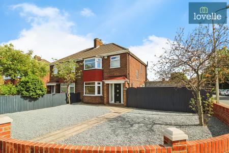 Westward Ho, Grimsby, DN34