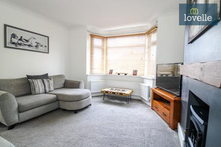 3 bedroom Semi-detached house for sale in Westward Ho, Grimsby, DN34