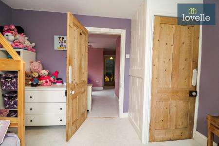 5 bedroom Terraced House for sale in Abbey Road, Grimsby, DN32