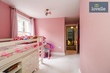 5 bedroom Terraced House for sale in Abbey Road, Grimsby, DN32