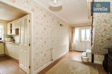 4 bedroom Detached house for sale in Waltham Road, Scartho, Grimsby, DN33