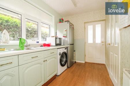 4 bedroom Detached house for sale in Waltham Road, Scartho, Grimsby, DN33