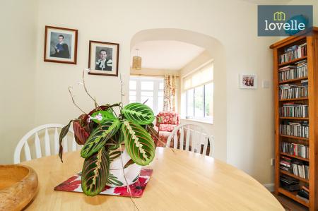 4 bedroom Detached house for sale in Waltham Road, Scartho, Grimsby, DN33