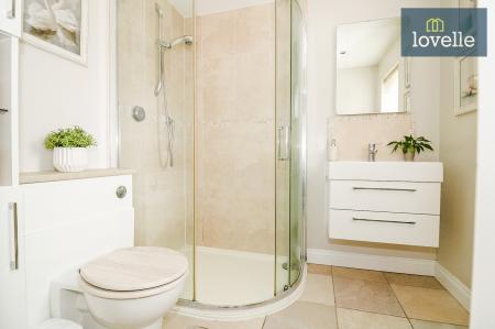 5 bedroom Detached house for sale in Ludborough Road, North Thoresby, DN36
