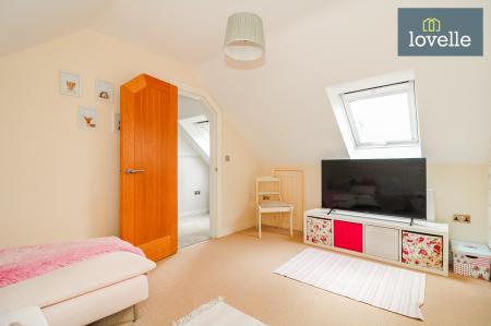 5 bedroom Detached house for sale in Ludborough Road, North Thoresby, DN36