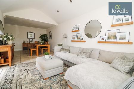 5 bedroom Detached house for sale in Ludborough Road, North Thoresby, DN36
