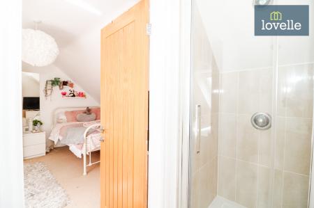 5 bedroom Detached house for sale in Ludborough Road, North Thoresby, DN36