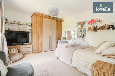 5 bedroom Detached house for sale in Ludborough Road, North Thoresby, DN36