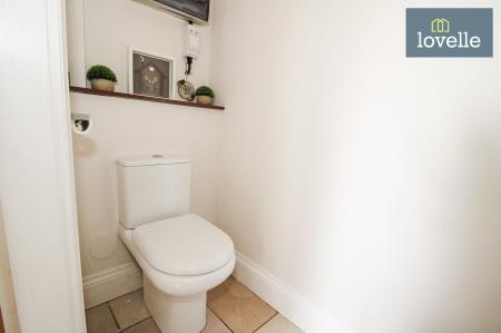5 bedroom Detached house for sale in Ludborough Road, North Thoresby, DN36