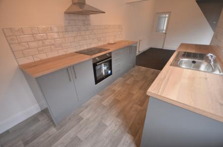 2 bedroom Terraced House to let in Stortford Street, Grimsby, DN31