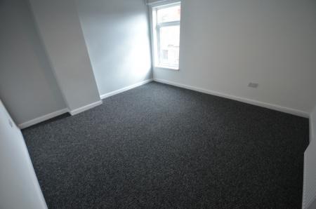 2 bedroom Terraced House to let in Stortford Street, Grimsby, DN31