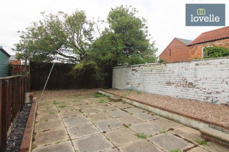 3 bedroom End of terrace house for sale in Queen Street, Louth, LN11