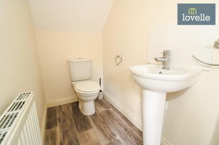2 bedroom Terraced House for sale in Tannery Close, Waltham, DN37