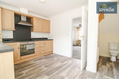 2 bedroom Terraced House for sale in Tannery Close, Waltham, DN37