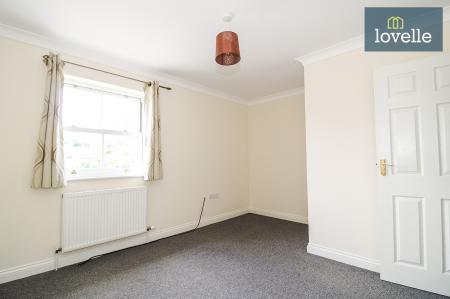 2 bedroom Terraced House for sale in Tannery Close, Waltham, DN37