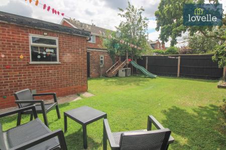 3 bedroom Semi-detached house for sale in Lime Grove, Louth, LN11