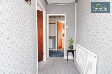 3 bedroom Semi-detached bungalow for sale in Westwood Road, Healing, DN41