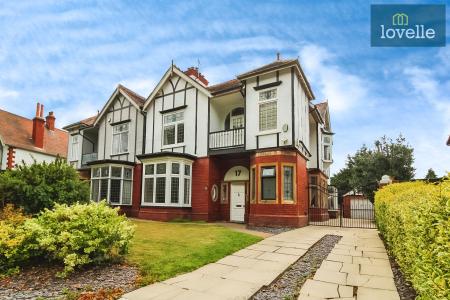 Park Drive, Grimsby, DN32