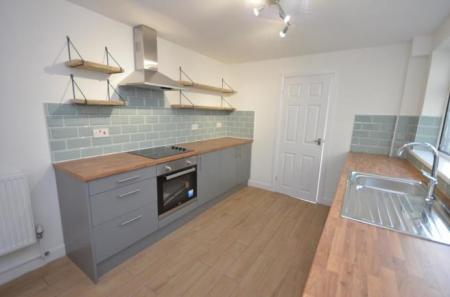 3 bedroom Terraced House to let in Ladysmith Road, Grimsby, DN32