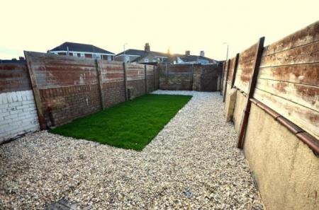 3 bedroom Terraced House to let in Ladysmith Road, Grimsby, DN32