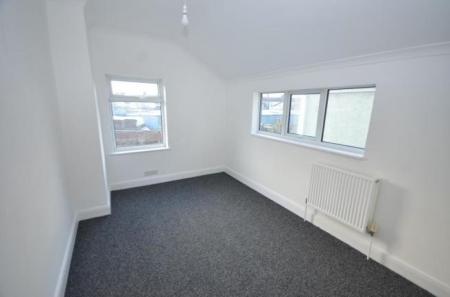 3 bedroom Terraced House to let in Ladysmith Road, Grimsby, DN32