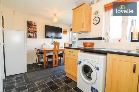 2 bedroom Terraced House for sale in Heritage Mews, Grimsby, DN32