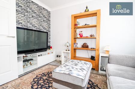 2 bedroom Terraced House for sale in Heritage Mews, Grimsby, DN32