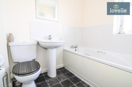 2 bedroom Terraced House for sale in Heritage Mews, Grimsby, DN32