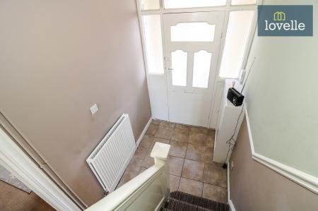 3 bedroom Terraced House for sale in Clifton Road, Grimsby, DN34