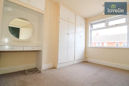 3 bedroom Terraced House for sale in Clifton Road, Grimsby, DN34