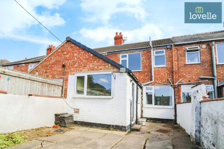 3 bedroom Terraced House for sale in Clifton Road, Grimsby, DN34