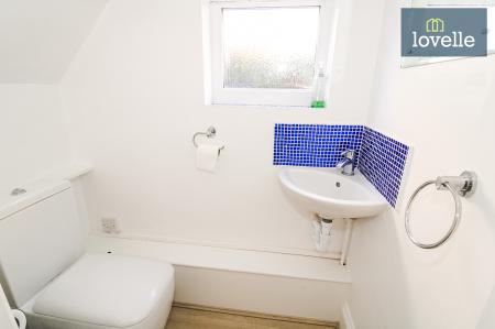 3 bedroom Semi-detached house for sale in Cragston Avenue, Grimsby, DN33