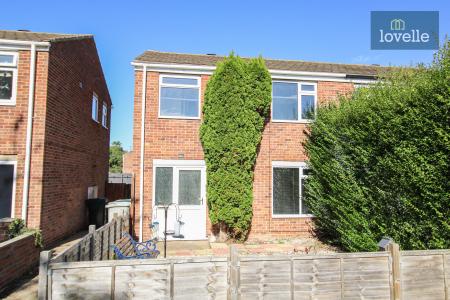 3 bedroom Semi-detached house for sale in Beverley Close, Holton-le-Clay, DN36