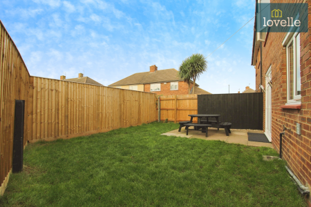 3 bedroom Semi-detached house for sale in Edge Avenue, Scartho, Grimsby, DN33