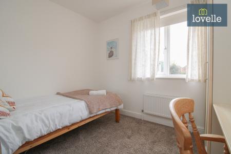 3 bedroom Semi-detached house for sale in Edge Avenue, Scartho, Grimsby, DN33