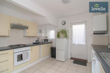 3 bedroom Semi-detached house for sale in Edge Avenue, Scartho, Grimsby, DN33