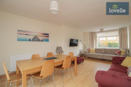 3 bedroom Semi-detached house for sale in Edge Avenue, Scartho, Grimsby, DN33