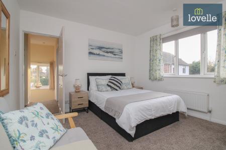 3 bedroom Semi-detached house for sale in Edge Avenue, Scartho, Grimsby, DN33