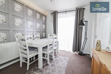 3 bedroom Semi-detached house for sale in Worcester Avenue, Grimsby, DN34