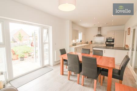 4 bedroom Detached house for sale in Juniper Road, Louth, LN11