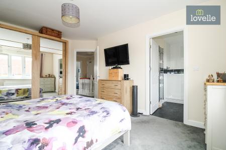 3 bedroom Detached house for sale in Burton Road, Immingham, DN40