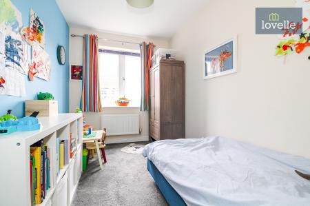 3 bedroom Detached house for sale in Burton Road, Immingham, DN40