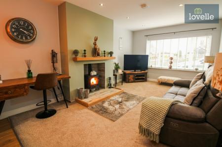 2 bedroom Semi-detached bungalow for sale in Jubilee Road, North Somercotes, LN11