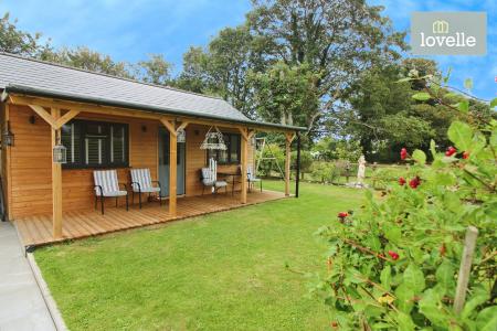 2 bedroom Semi-detached bungalow for sale in Jubilee Road, North Somercotes, LN11