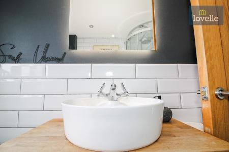 4 bedroom Detached house for sale in Clematis Avenue, Healing, DN41