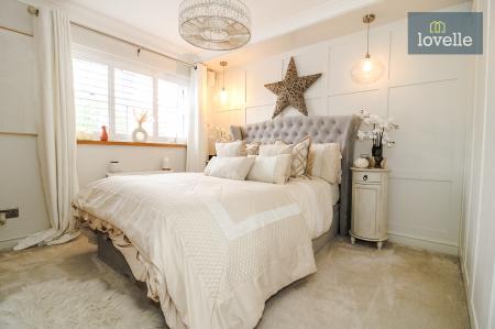 4 bedroom Detached house for sale in Clematis Avenue, Healing, DN41