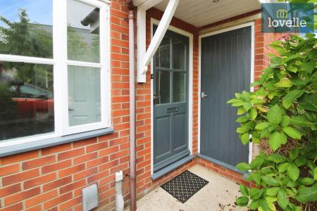 2 bedroom End of terrace house for sale in Parsons Halt, Louth, LN11